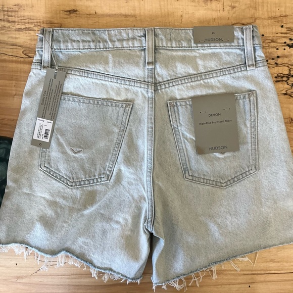 Hudson Devon High-Rise Boyfriend Short Size 25 - Picture 11 of 12